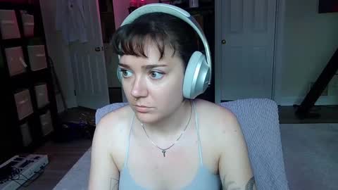 Snapshot of mistressjuniper chatting on 10/14/25, 03:46 Mistress June online show from 10/14/25, 03:46