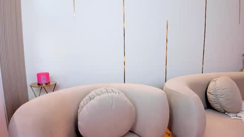 mistresskennya online show from 10/30/25, 06:30