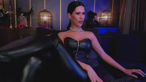 Snapshot of mistresslexa chatting on 01/18/25, 01:41 MIstress Lexa online show from 01/18/25, 01:41