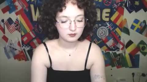 Aria online show from 11/02/25, 01:46