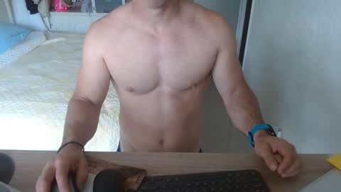 Snapshot of mitcheli chatting on 02/22/25, 03:58 Onlyfans online show from 02/22/25, 03:58