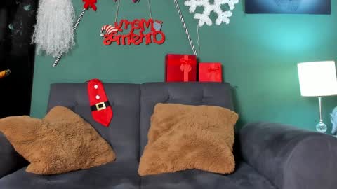 Snapshot of mitchellburns chatting on 12/10/24, 03:12 mitchell online show from 12/10/24, 03:12