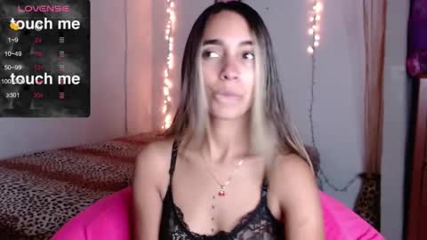 Snapshot of mitchwilson1 chatting on 10/18/25, 11:27 mitchwilson1 online show from 10/18/25, 11:27