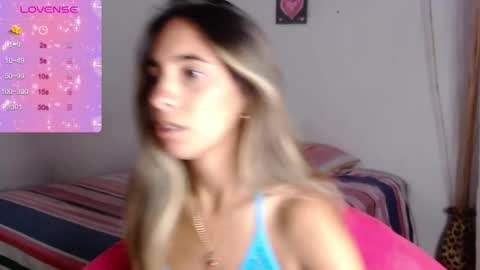 Snapshot of mitchwilson1 chatting on 11/23/25, 04:51 mitchwilson1 online show from 11/23/25, 04:51