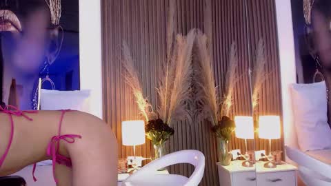 Mtica Brennet online show from 11/20/25, 03:39