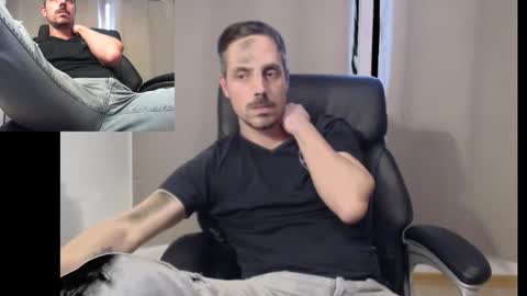 Mitsch online show from 10/11/25, 01:31