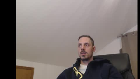 Mitsch online show from 11/18/25, 06:56