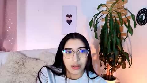 Liaaaaaaaa online show from 10/05/25, 04:11