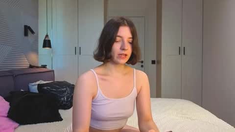 miu_in_chains online show from 09/29/25, 05:56