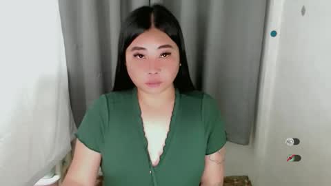 cassie marie online show from 11/17/25, 04:24