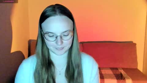 Miya online show from 09/26/25, 09:41