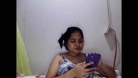 Snapshot of mizindependent chatting on 02/13/25, 12:43 Cutiepie online show from 02/13/25, 12:43