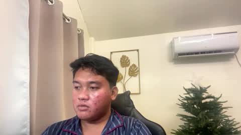 Michole Jay online show from 11/01/25, 04:09