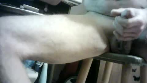 Snapshot of mlkklm47 chatting on 01/28/25, 12:05 mlkklm47 online show from 01/28/25, 12:05