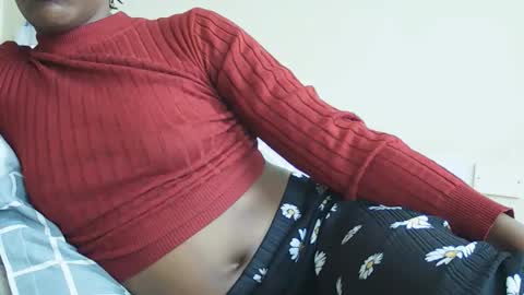 Mlle Kali online show from 10/07/25, 07:05