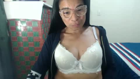 Snapshot of mmaturemessy chatting on 03/10/25, 11:16 kelly online show from 03/10/25, 11:16