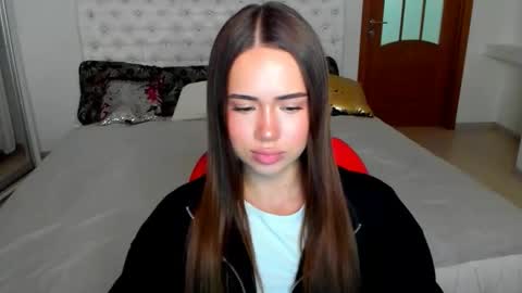 Beata online show from 10/16/25, 03:57