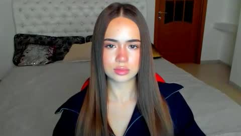 Beata online show from 11/12/25, 06:08