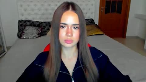 Beata online show from 11/13/25, 07:02