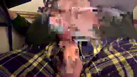 Snapshot of mnguy19726969 chatting on 12/15/24, 02:48 mnguy19726969 online show from 12/15/24, 02:48