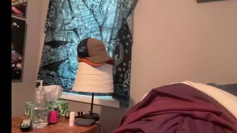 MNTuiLa online show from 12/26/24, 03:20