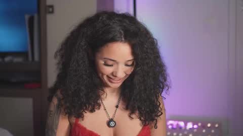 Snapshot of moan_4_you chatting on 09/11/25, 06:46 Ruxxx online show from 09/11/25, 06:46