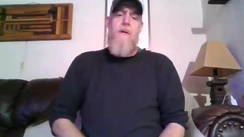Snapshot of moeblick chatting on 01/12/25, 02:19 moeblick online show from 01/12/25, 02:19