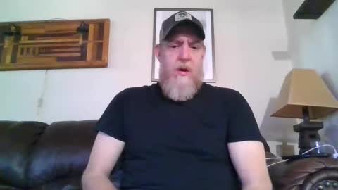 Snapshot of moeblick chatting on 01/20/25, 02:46 moeblick online show from 01/20/25, 02:46