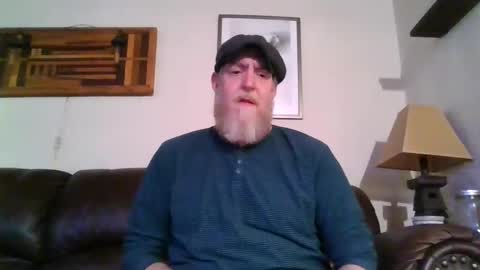 Snapshot of moeblick chatting on 01/25/25, 10:18 moeblick online show from 01/25/25, 10:18