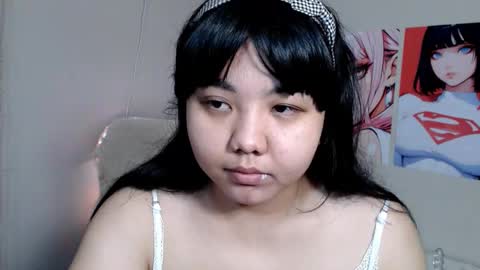 Molly online show from 02/03/25, 03:20