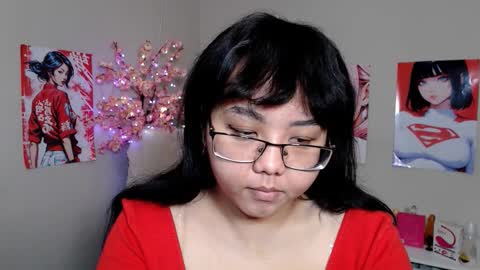 Molly online show from 10/03/25, 04:20