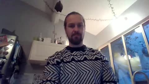 Julien online show from 02/27/25, 05:26