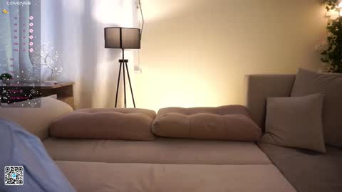 Snapshot of moiraalsbrook chatting on 01/24/25, 11:04 Diana online show from 01/24/25, 11:04