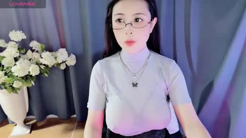 Snapshot of moli666 chatting on 01/15/25, 08:09 Alice online show from 01/15/25, 08:09