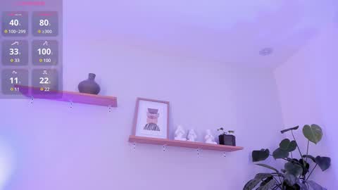 Snapshot of moll1e_ chatting on 03/10/25, 03:41 M o L l i E online show from 03/10/25, 03:41