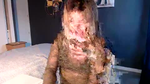 Snapshot of molly_bell chatting on 01/21/25, 03:32 Molly online show from 01/21/25, 03:32