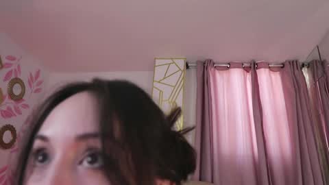 Snapshot of molly_marmalade_ chatting on 01/20/25, 02:57 MOLLY online show from 01/20/25, 02:57