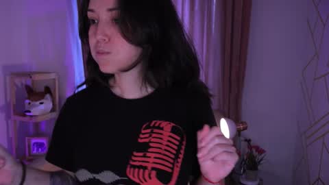 Snapshot of molly_marmalade_ chatting on 11/17/25, 03:40 MOLLY online show from 11/17/25, 03:40