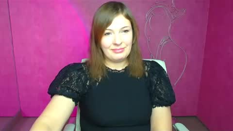 Snapshot of molly_mis chatting on 12/13/24, 04:05 Molly online show from 12/13/24, 04:05