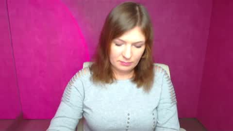 Snapshot of molly_mis chatting on 12/26/24, 12:38 Molly online show from 12/26/24, 12:38