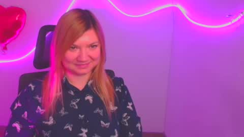 Snapshot of molly_moree chatting on 02/22/25, 09:45 Molly online show from 02/22/25, 09:45