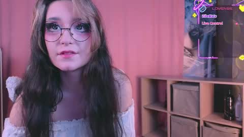 Molly online show from 10/29/25, 08:21