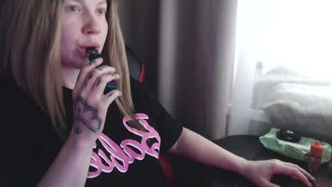 I have new photos come and see with love Molly online show from 11/14/25, 10:03