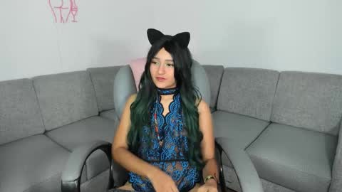 Snapshot of molly_sweetlove chatting on 09/29/25, 06:57 molly_sweetlove online show from 09/29/25, 06:57