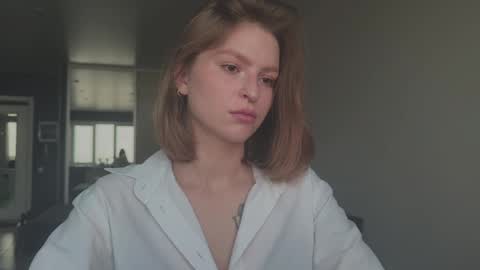 Taisha online show from 10/31/25, 05:52