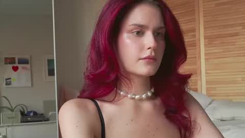 Snapshot of mollysoulful chatting on 03/09/25, 01:48 Hello my name is Fabulous online show from 03/09/25, 01:48