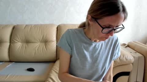Snapshot of mollystory chatting on 02/17/25, 11:34 AngelMomm online show from 02/17/25, 11:34