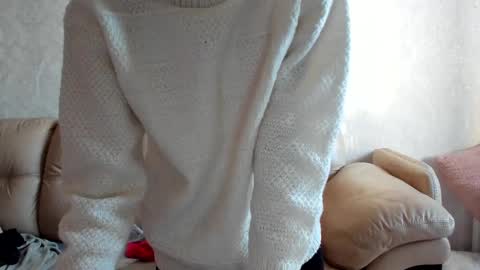 Snapshot of mollystory chatting on 03/01/25, 02:23 AngelMomm online show from 03/01/25, 02:23