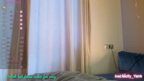 Molly online show from 10/11/25, 11:09