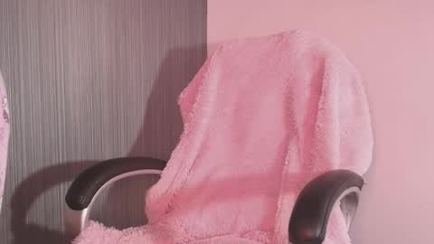 mollyycrystal online show from 10/03/25, 12:24